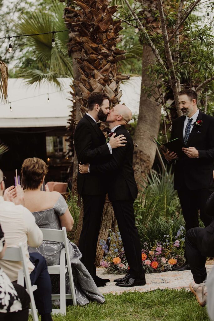 A couple says I Do at wedding in San Antonio